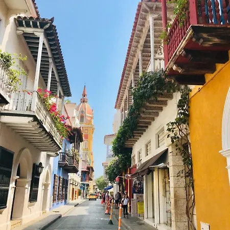 Apartamento Calle De La Iglesia 35-59 Cartagena